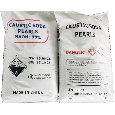 Хлопья CAS 1310-73-2 каустической соды поставщика 99% каустической соды окисоводопода натрия главные